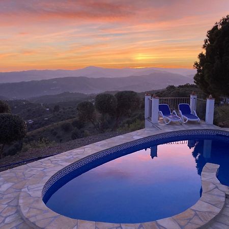 Casa Soleada Holiday Fully Private Villa Canillas de Aceituno Ngoại thất bức ảnh